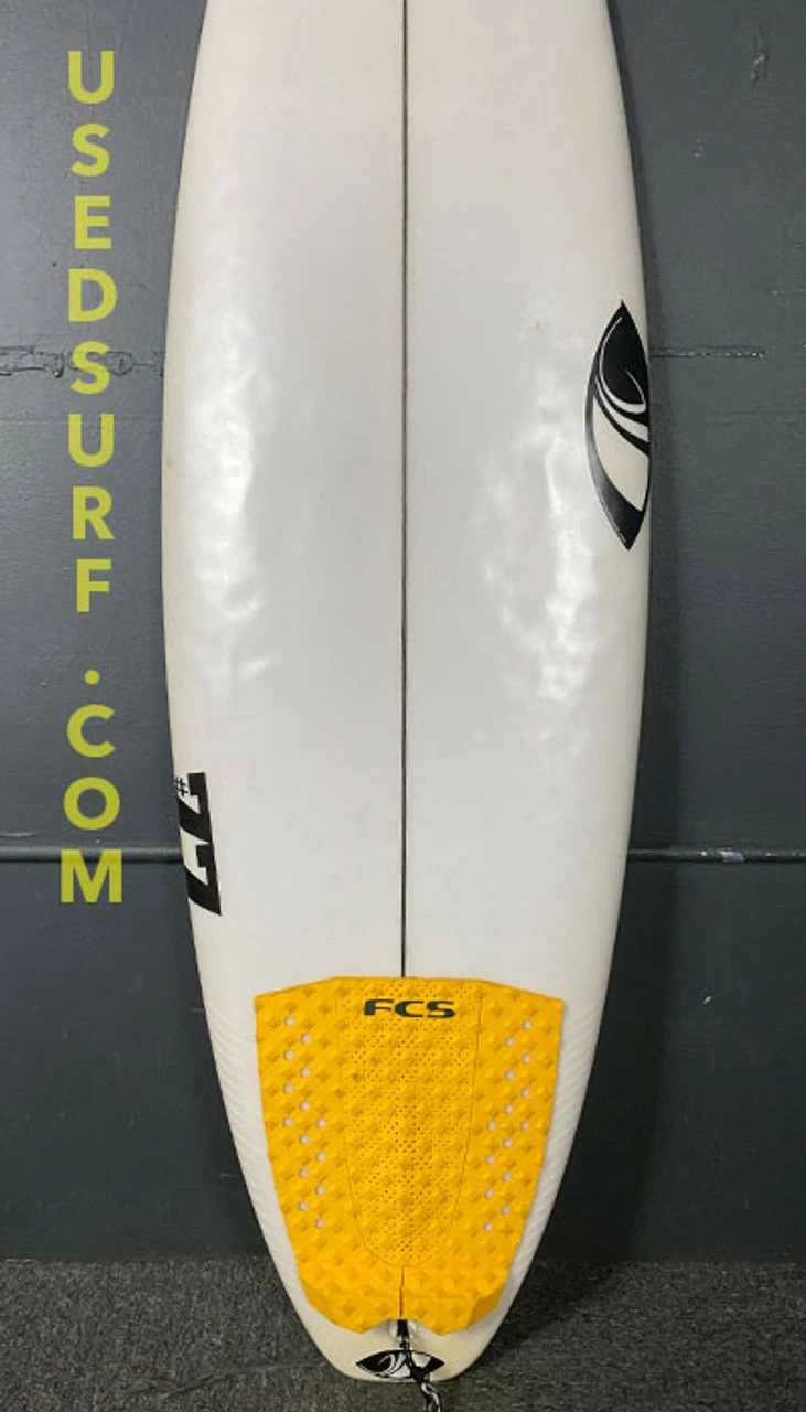 5'2" Sharpeye "#77" 18.57L Used Surfboard #36473 - Image 4